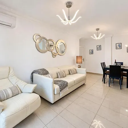 Apartment Terrazas Del Duque Ii Hideaway