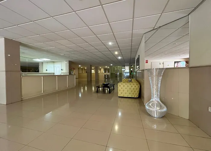 Apartment Terrazas Del Duque Ii Hideaway